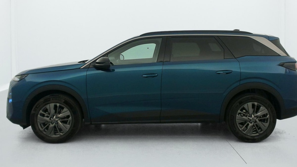 PEUGEOT 5008 HYBRID 145 CH E-DCS6 ALLURE - ref: 1-382338 - Photo 4