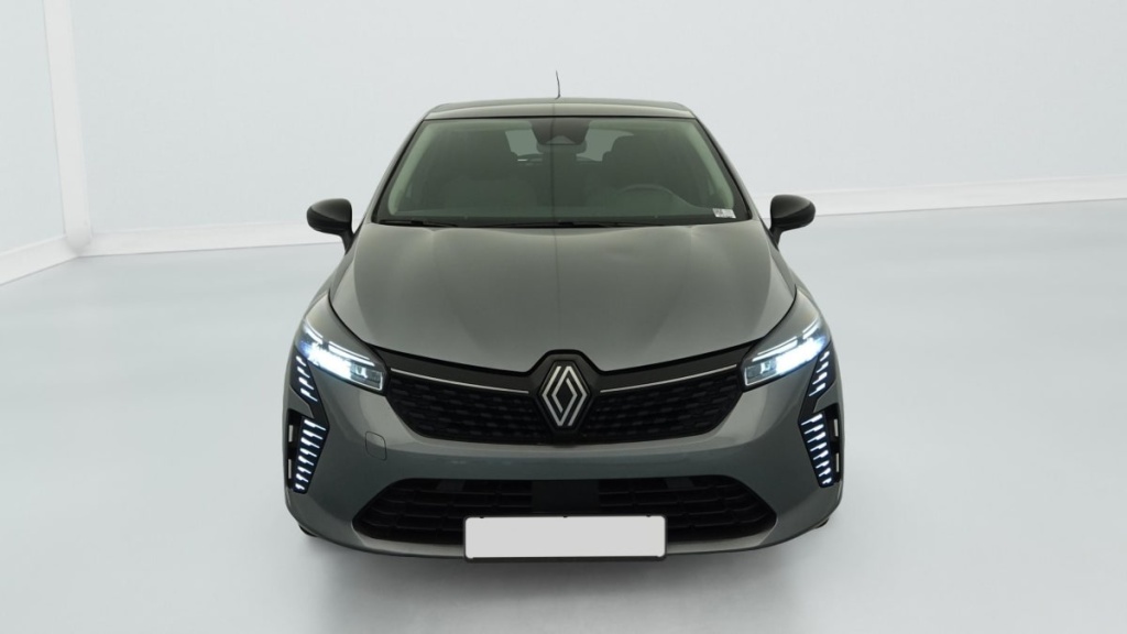 RENAULT Clio CLIO E-TECH FULL HYBRID 145 EVOLUTION - ref: 1-382479 - Photo 2