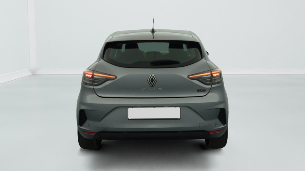 RENAULT Clio CLIO E-TECH FULL HYBRID 145 EVOLUTION - ref: 1-382479 - Photo 6