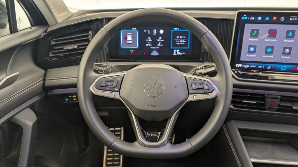 VOLKSWAGEN Tiguan 2.0 TDI 150ch DSG7 VW Edition - ref: 1-382525 - Photo 14