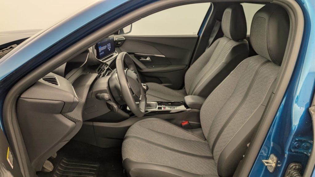 PEUGEOT 2008 100 S S BVM6 Allure - ref: 1-382570 - Photo 16