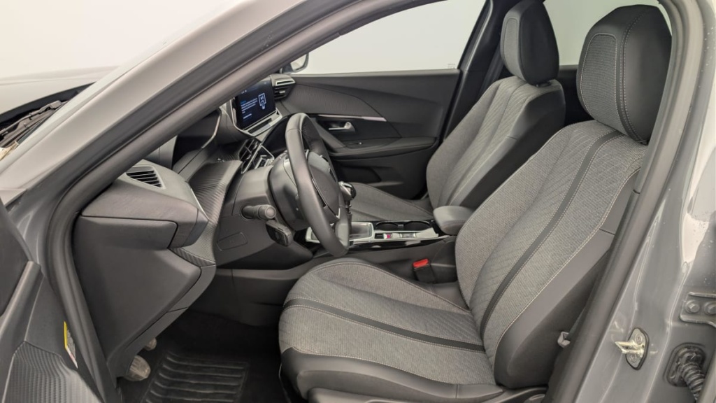 PEUGEOT 2008 100 S S BVM6 Allure - ref: 1-382575 - Photo 16