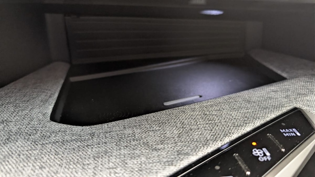 PEUGEOT 3008 Hybrid 145 e-DCS6 Allure - ref: 1-382616 - Photo 20