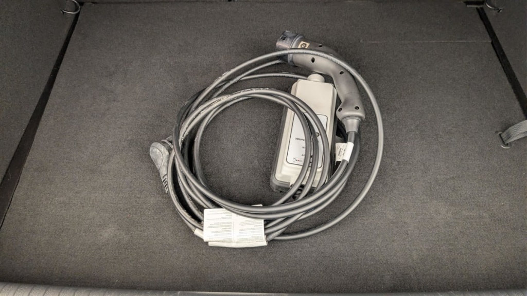 RENAULT Megane E-Tech plug-in hybrid 160 Evolution - ref: 1-382694 - Photo 19