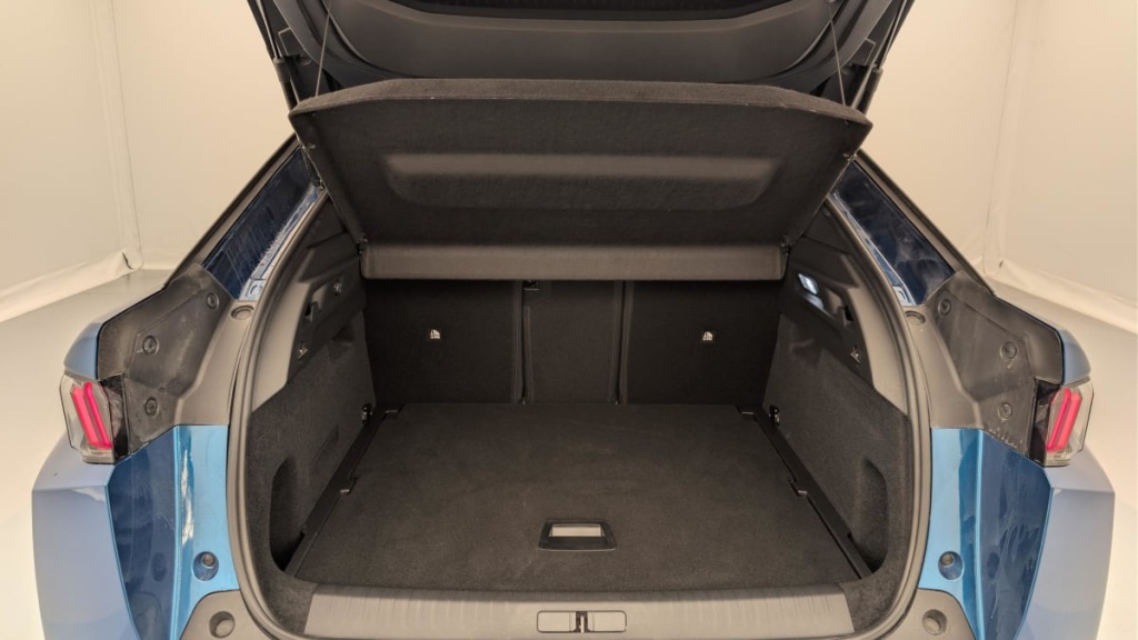 PEUGEOT 3008 Hybrid 145 e-DCS6 Allure - ref: 1-382730 - Photo 11