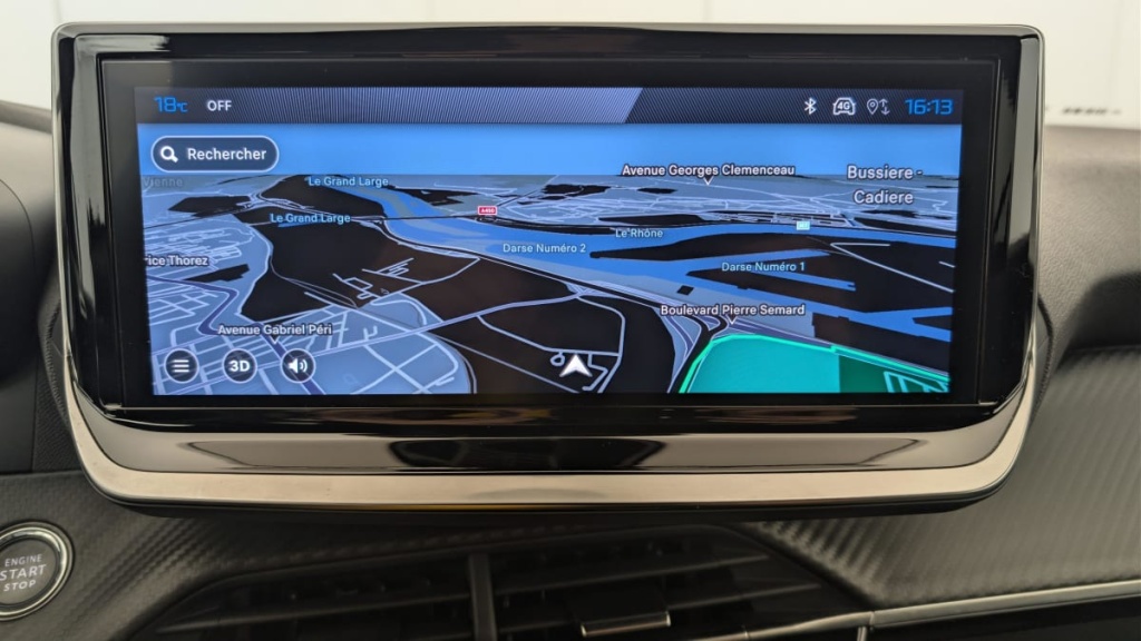 PEUGEOT 2008 100 S S BVM6 Allure - ref: 1-382889 - Photo 18