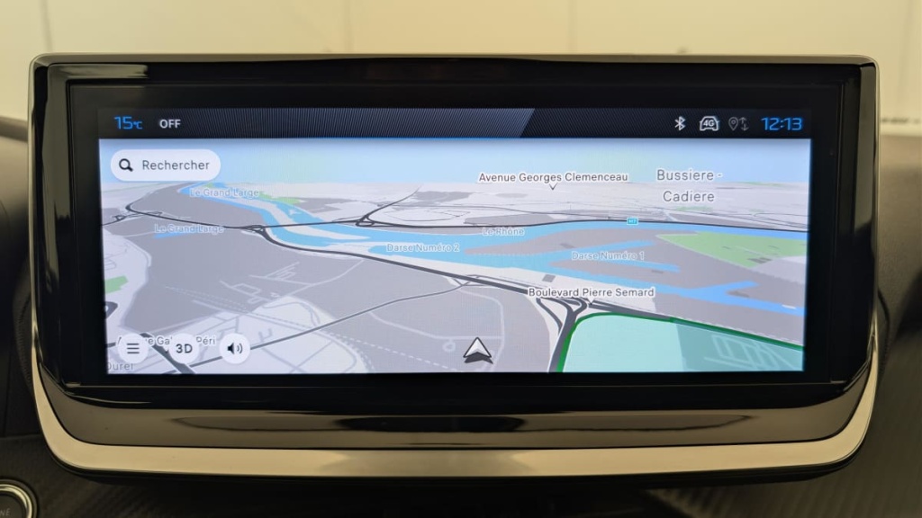 PEUGEOT 2008 100 S S BVM6 Allure - ref: 1-382895 - Photo 17