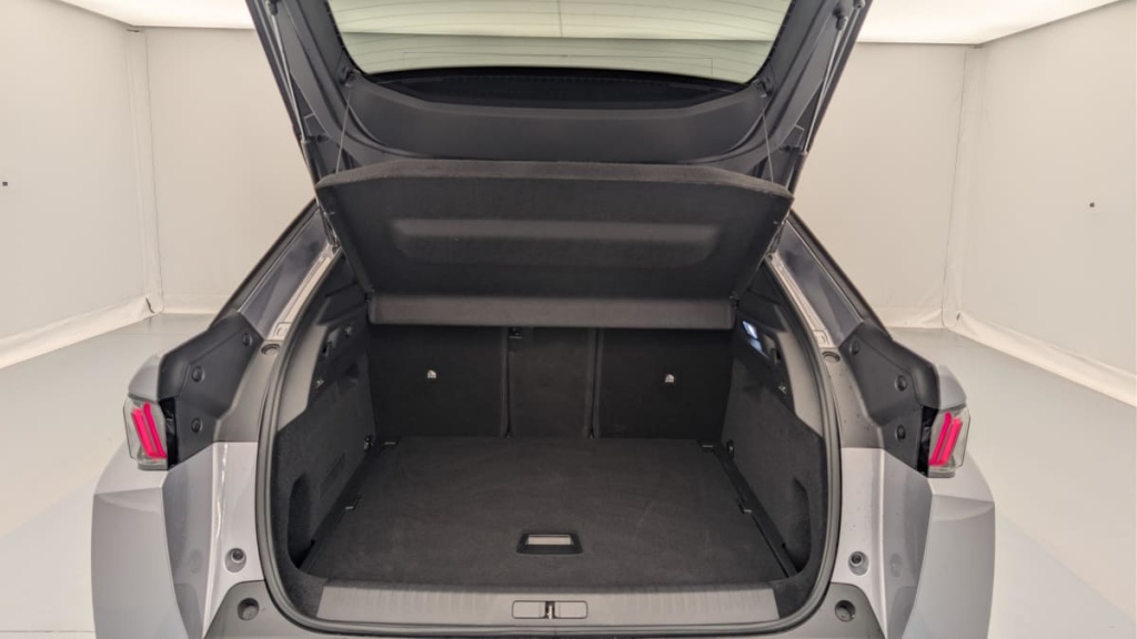 PEUGEOT 3008 Hybrid 145 e-DCS6 Allure - ref: 1-382921 - Photo 11