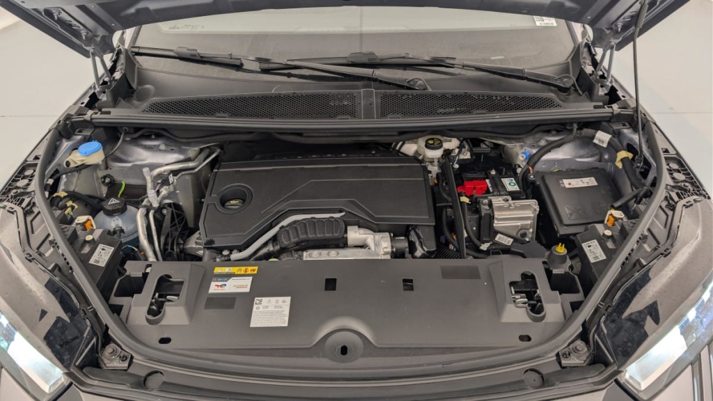 PEUGEOT 3008 Hybrid 145 e-DCS6 Allure - ref: 1-382921 - Photo 20