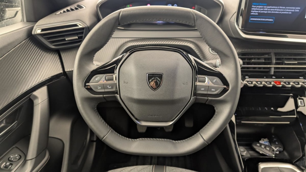 PEUGEOT 2008 100 S S BVM6 Allure - ref: 1-383070 - Photo 14