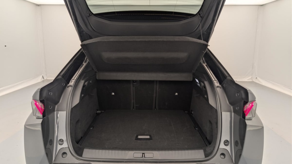 PEUGEOT 3008 Hybrid 145 e-DCS6 GT - ref: 1-383080 - Photo 11