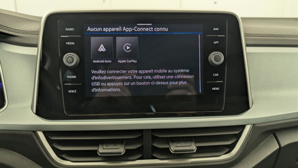 VOLKSWAGEN T-Roc 1.0 TSI 116 Start Stop BVM6 Life Plus - ref: 1-383244 - Photo 17