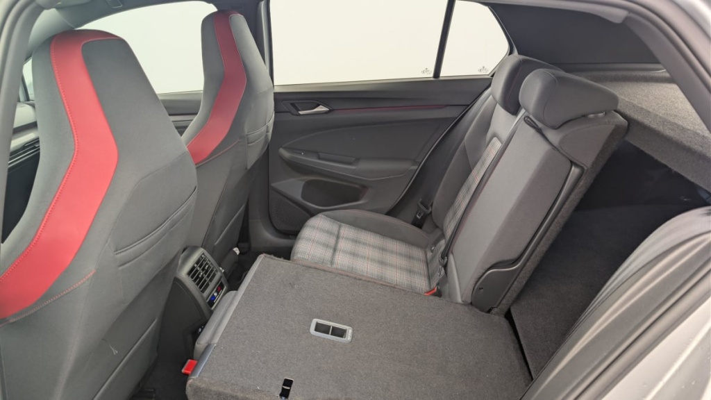 VOLKSWAGEN Golf 2.0 TSI 245 DSG7 GTI - ref: 1-383417 - Photo 12