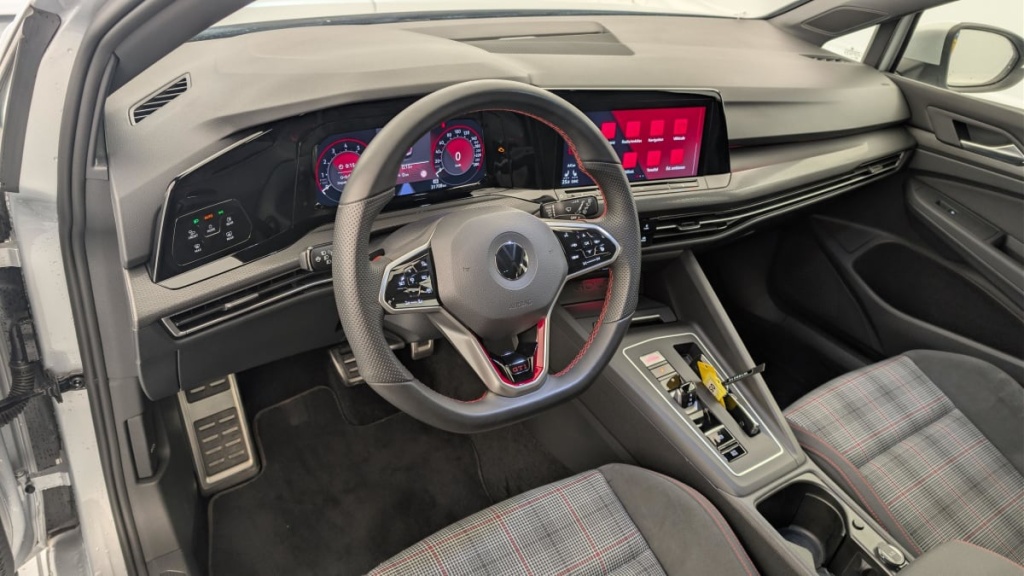 VOLKSWAGEN Golf 2.0 TSI 245 DSG7 GTI - ref: 1-383417 - Photo 15