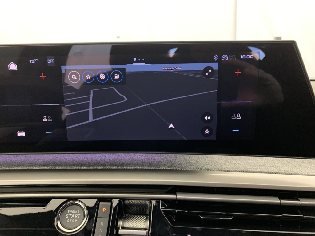 PEUGEOT 5008 Hybrid 145 e-DCS6 GT - ref: 1-383432 - Photo 18