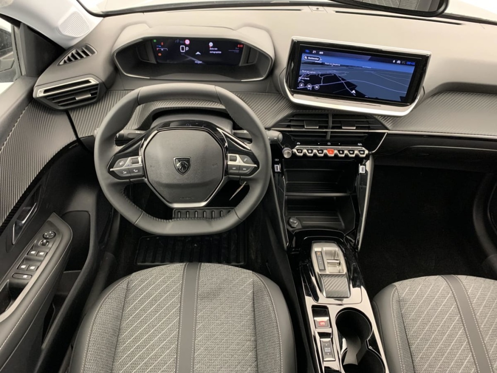 PEUGEOT 208 Hybrid 110 ch e-DCS6 Allure - ref: 1-384471 - Photo 13