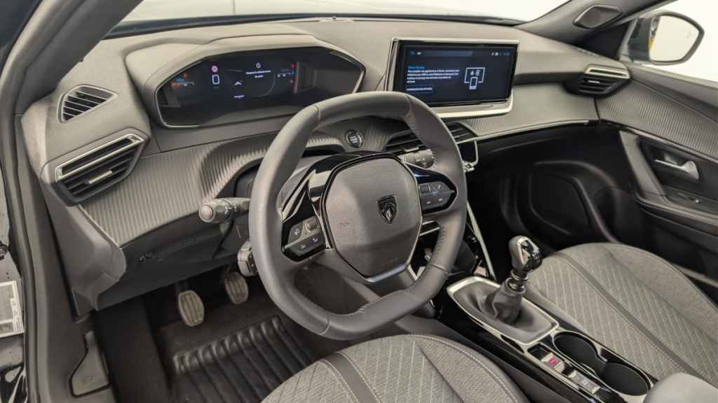 PEUGEOT 2008 100 S S BVM6 Allure - ref: 1-384640 - Photo 15