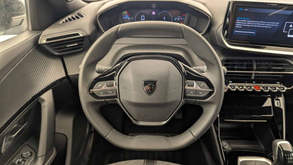 PEUGEOT 2008 100 S S BVM6 Allure - ref: 1-384641 - Photo 14