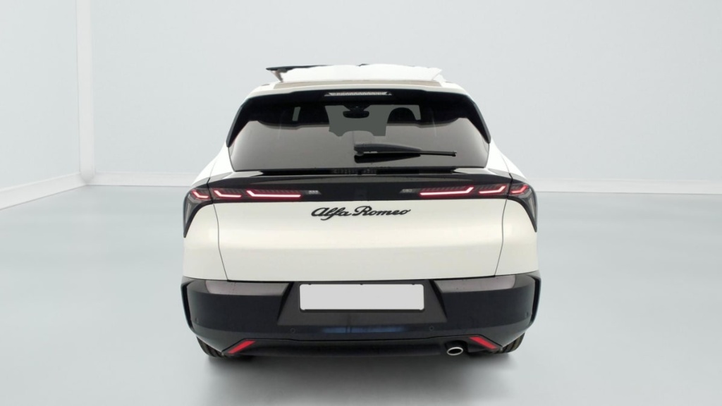 ALFA ROMEO Junior 1.2 Ibrida 145 ch e-DCT6 Q4 Ti - ref: 1-385509 - Photo 6