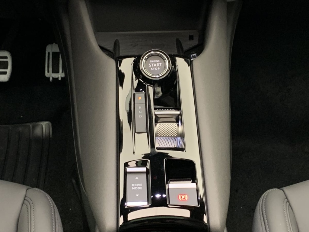 ALFA ROMEO Junior 1.2 Ibrida 145 ch e-DCT6 Q4 Ti - ref: 1-385512 - Photo 16