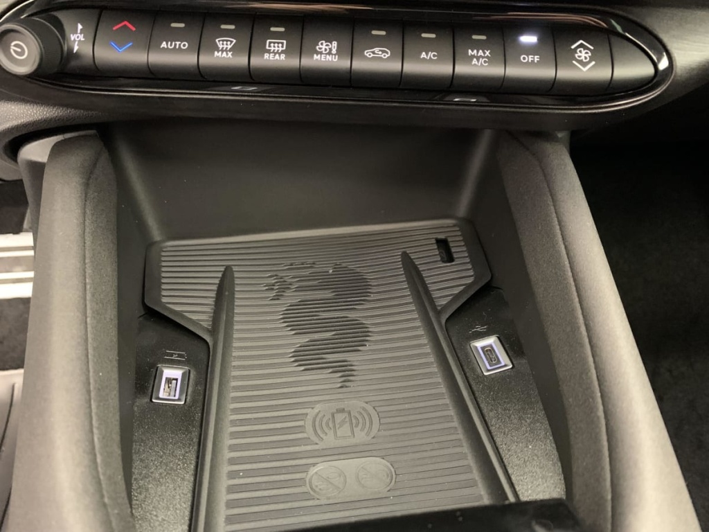 ALFA ROMEO Junior 1.2 Ibrida 145 ch e-DCT6 Q4 Ti - ref: 1-385512 - Photo 17