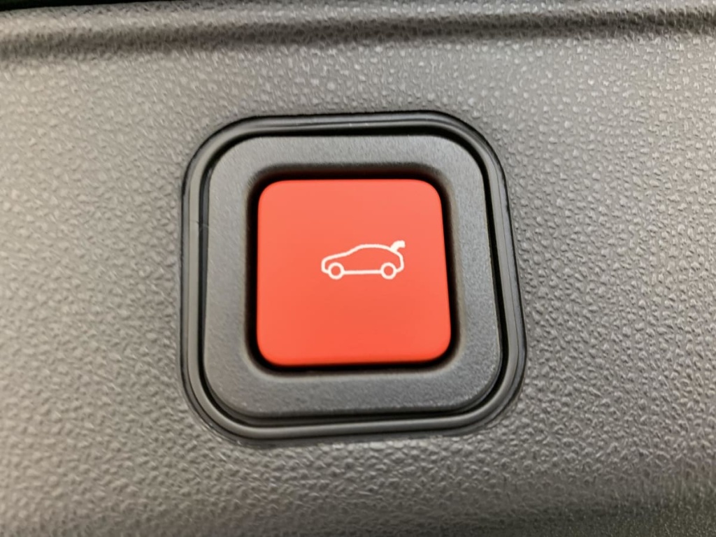 ALFA ROMEO Junior 1.2 Ibrida 145 ch e-DCT6 Q4 Ti - ref: 1-385512 - Photo 18