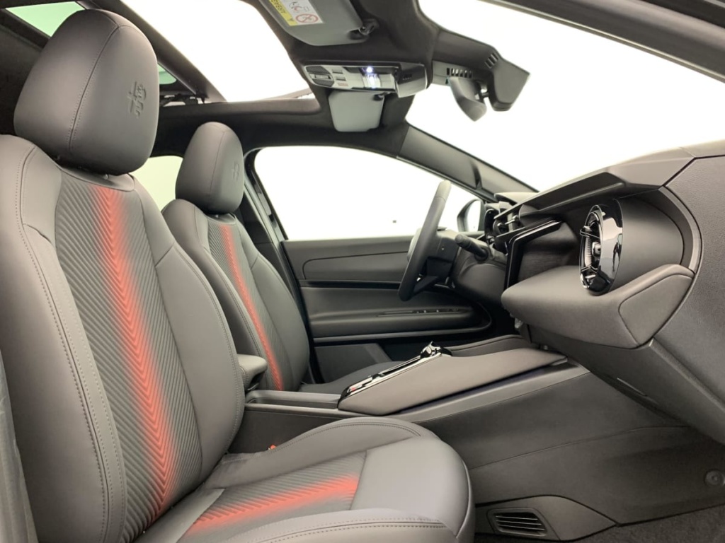ALFA ROMEO Junior 1.2 Ibrida 145 ch e-DCT6 Q4 Ti - ref: 1-385512 - Photo 9