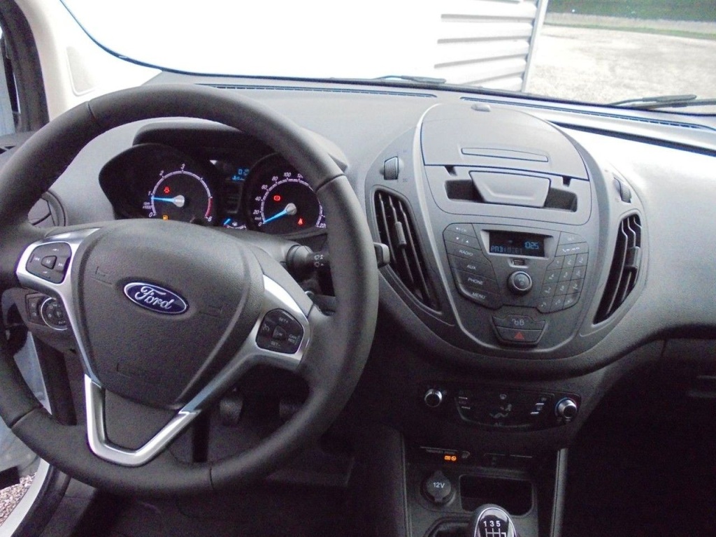FORD TRANSIT FOURGON COURIER 1.5 TDCI 100CH TREND DURATORQ - ref: 2-653693 - Photo 7