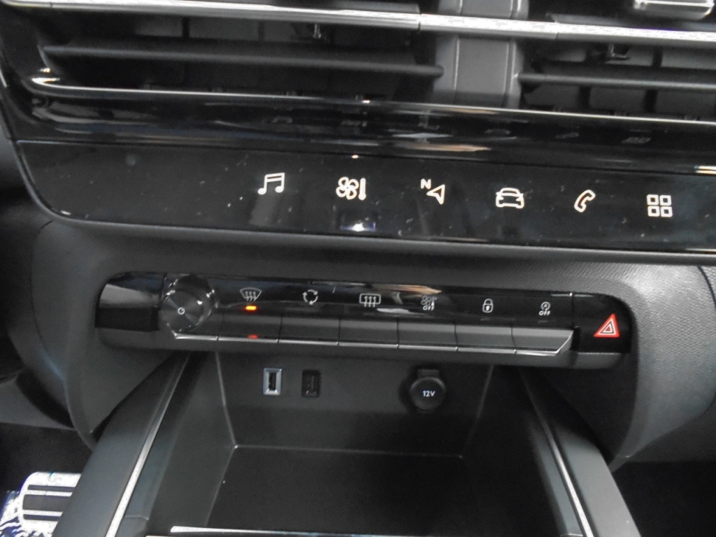 CITROEN C5 AIRCROSS 1.2 PURETECH 130CH EAT8 SHINE - ref: 2-655045 - Photo 12