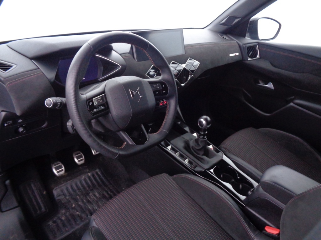 DS ds3 crossback 1.5BLUEHDI 110 PERFORMANCE LINE - ref: 2-655103 - Photo 13