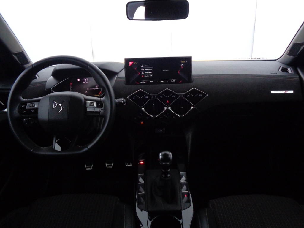 DS ds3 crossback 1.5BLUEHDI 110 PERFORMANCE LINE - ref: 2-655103 - Photo 14