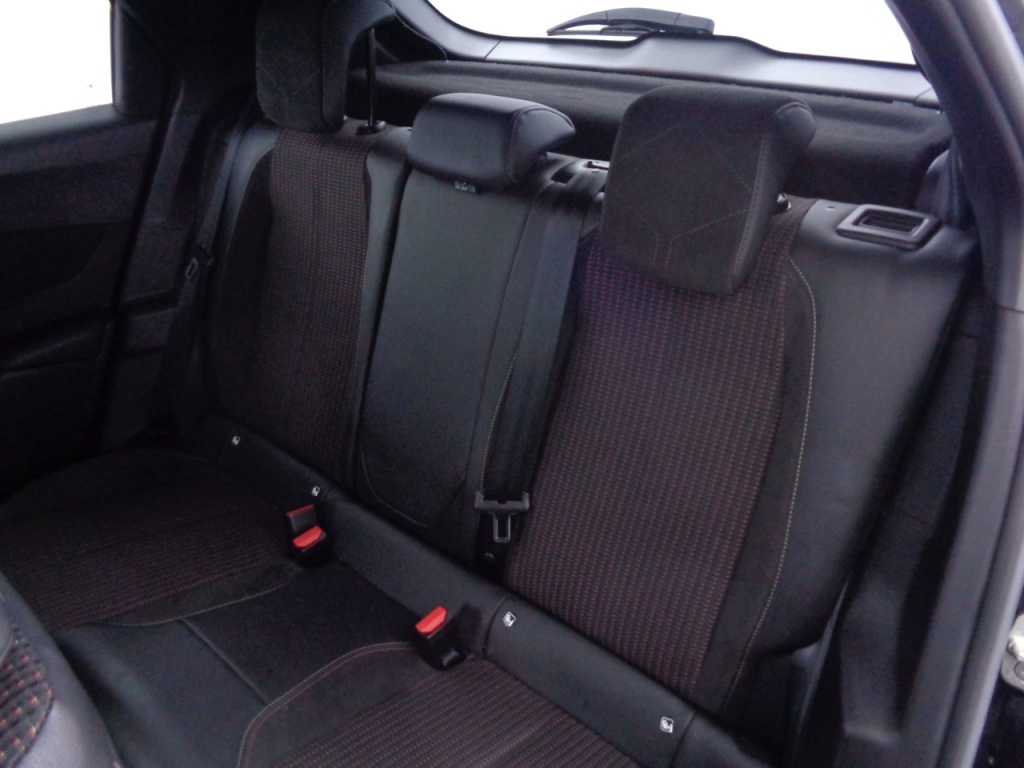 DS DS3 Crossback 1.5BLUEHDI 110 PERFORMANCE LINE - ref: 2-655125 - Photo 10