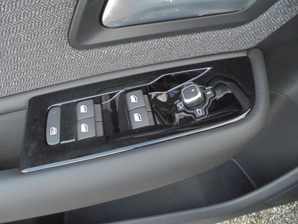CITROEN C5 X 1.2 PURETECH 130CH EAT8 FEEL PACK - ref: 2-656779 - Photo 12