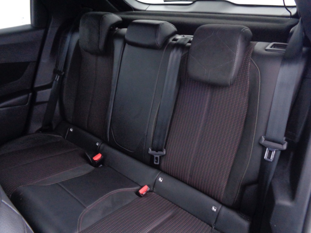 DS ds3 crossback 1.5BLUEHDI 110 PERFORMANCE LINE - ref: 2-660986 - Photo 13