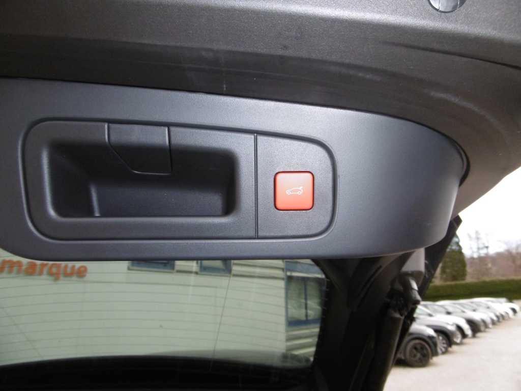 CITROEN C5 X 1.5 PURETECH 180CH EAT8 SHINE PACK - ref: 2-664089 - Photo 10