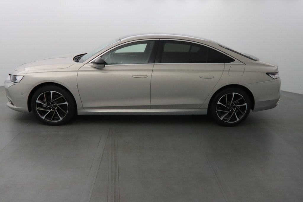 DS DS9 HYBRIDE E-TENSE 225CH EAT8 RIVOLI+ - ref: 2-665693 - Photo 12
