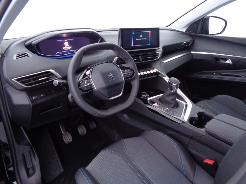 PEUGEOT 3008 1.2 PURETECH 130CH ALLURE - ref: 2-675348 - Photo 19