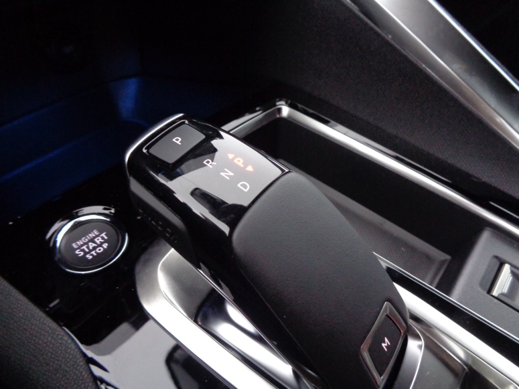 PEUGEOT 5008 1.2 PURETECH 130CH EAT8 ALLURE PACK - ref: 2-677239 - Photo 14