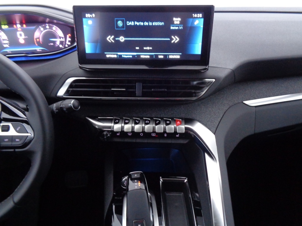 PEUGEOT 5008 1.2 PURETECH 130CH EAT8 ALLURE PACK - ref: 2-677239 - Photo 20
