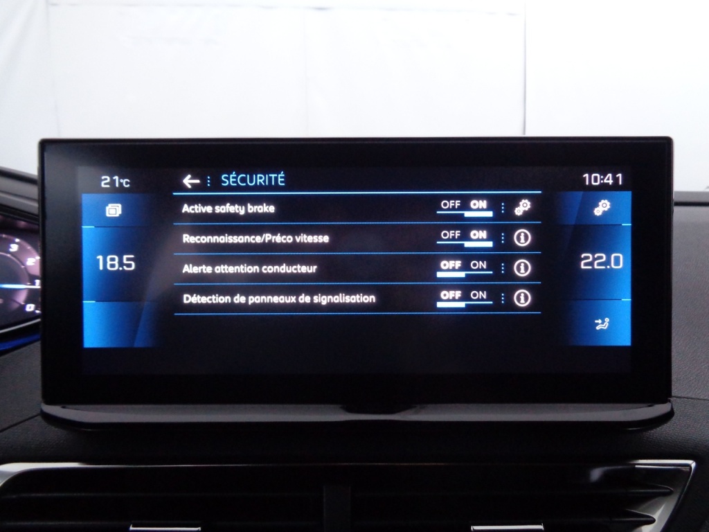 PEUGEOT 3008 1.2 PURETECH 130CH ALLURE PACK - ref: 2-678446 - Photo 4