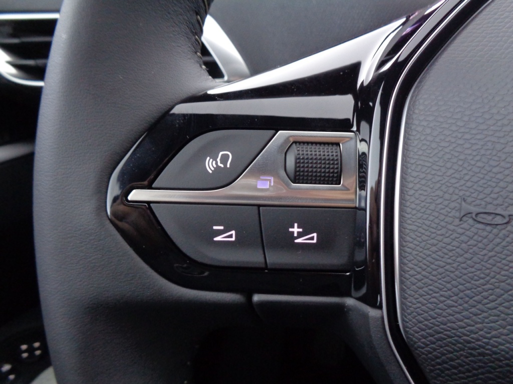 PEUGEOT 5008 1.2 PURETECH 130CH ACTIVE PACK - ref: 2-683787 - Photo 10