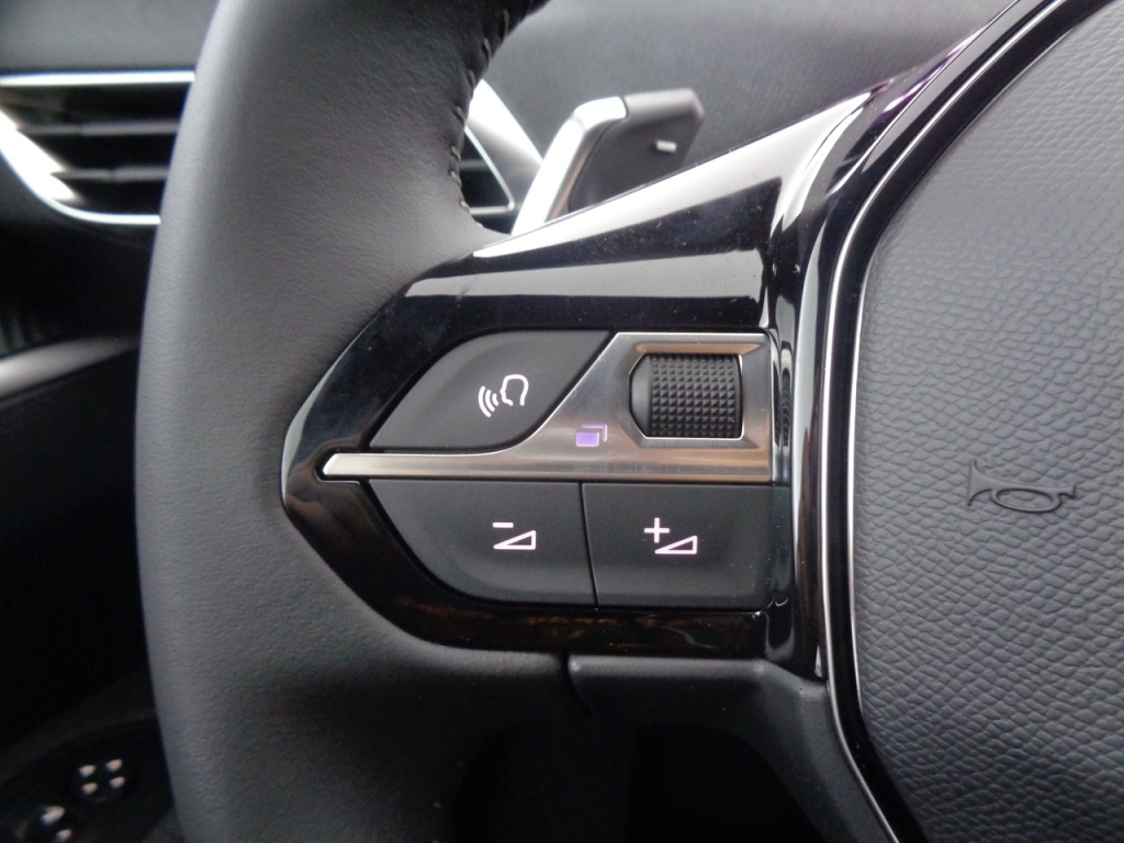 PEUGEOT 5008 1.2 PURETECH 130CH EAT8 ACTIVE PACK - ref: 2-683811 - Photo 5