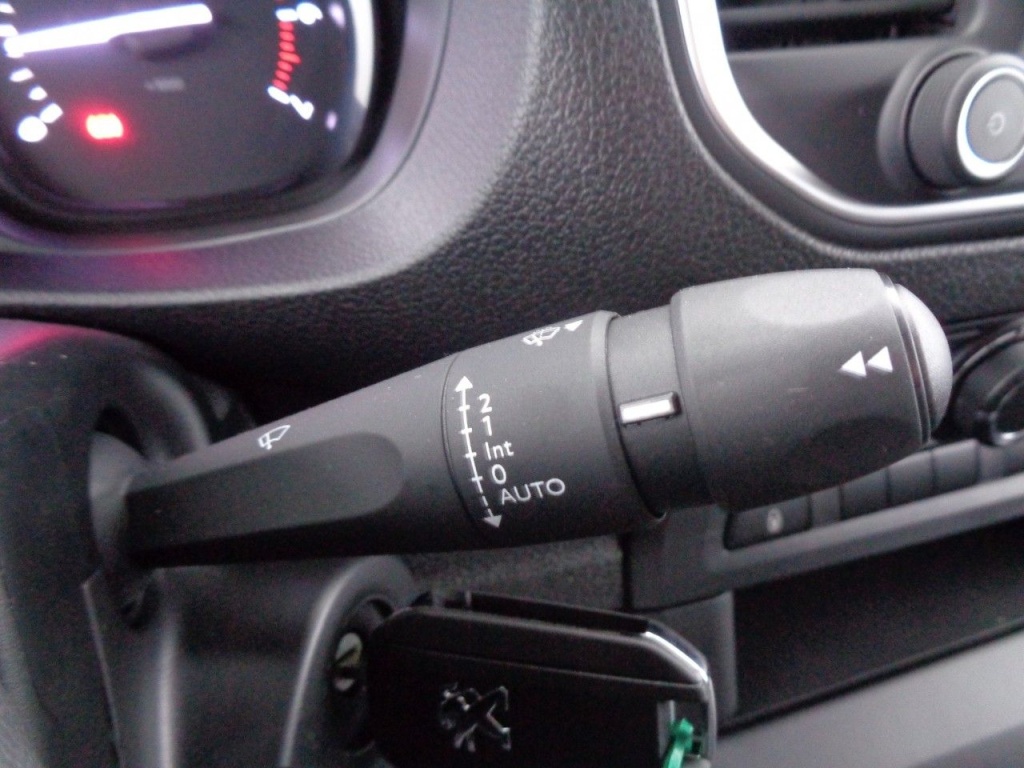 PEUGEOT EXPERT CABINE APPROFONDIE LONG 2.0 BLUEHDI 140CH CONFORT PLUS - ref: 2-685660 - Photo 10