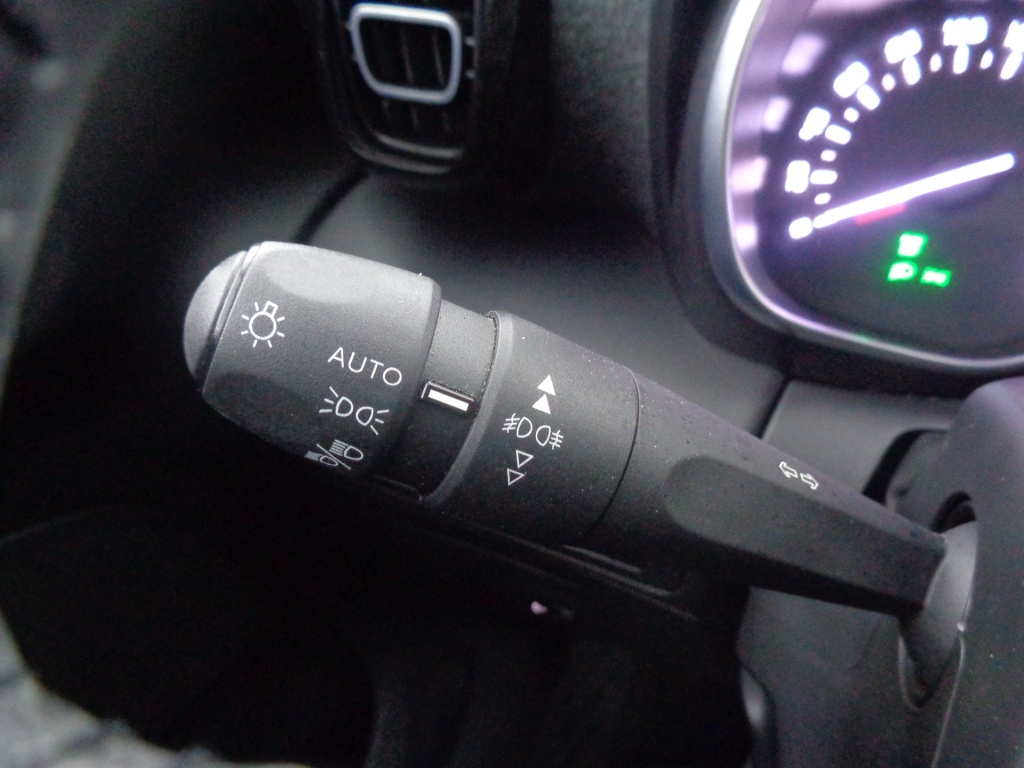 CITROEN C3 AIRCROSS 1.2 PURETECH 130CH EAT6 SHINE - ref: 2-690078 - Photo 8