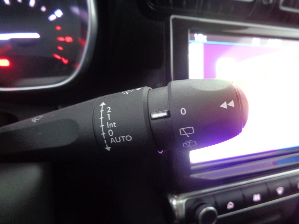 CITROEN C3 AIRCROSS 1.2 PURETECH 130CH EAT6 SHINE - ref: 2-690078 - Photo 9
