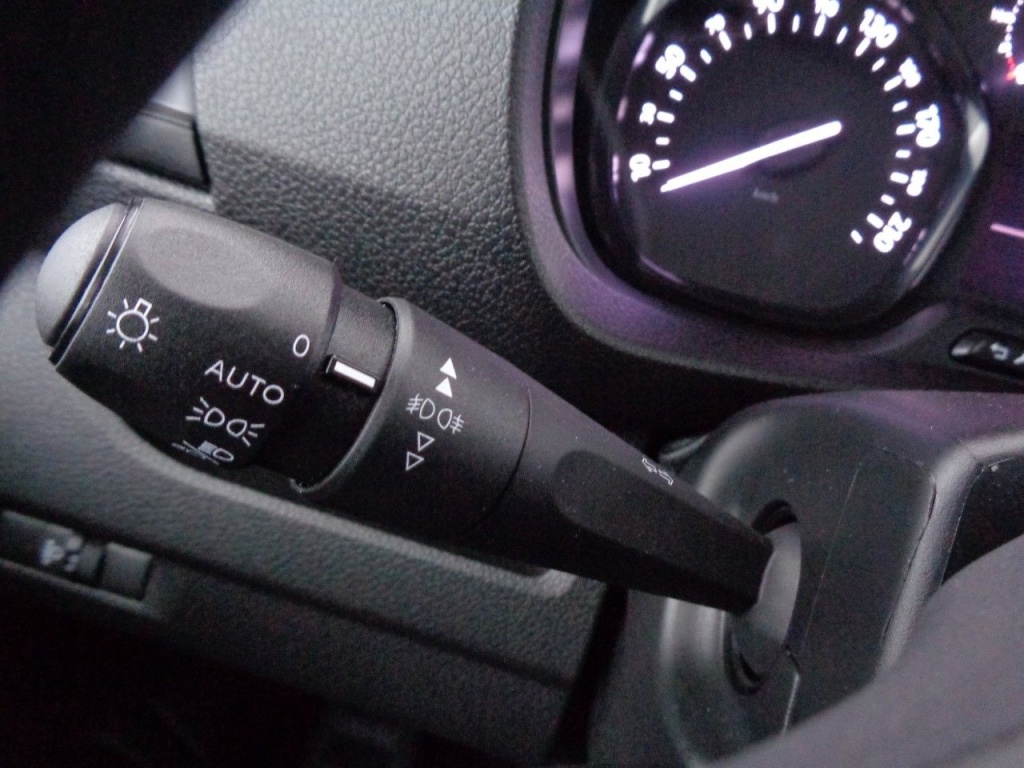 PEUGEOT EXPERT CABINE APPROFONDIE LONG 2.0 BLUEHDI 140CH CONFORT PLUS - ref: 2-693811 - Photo 8