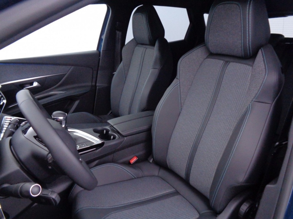 PEUGEOT 3008 1.2 PURETECH 130CH ALLURE PACK - ref: 2-700572 - Photo 11