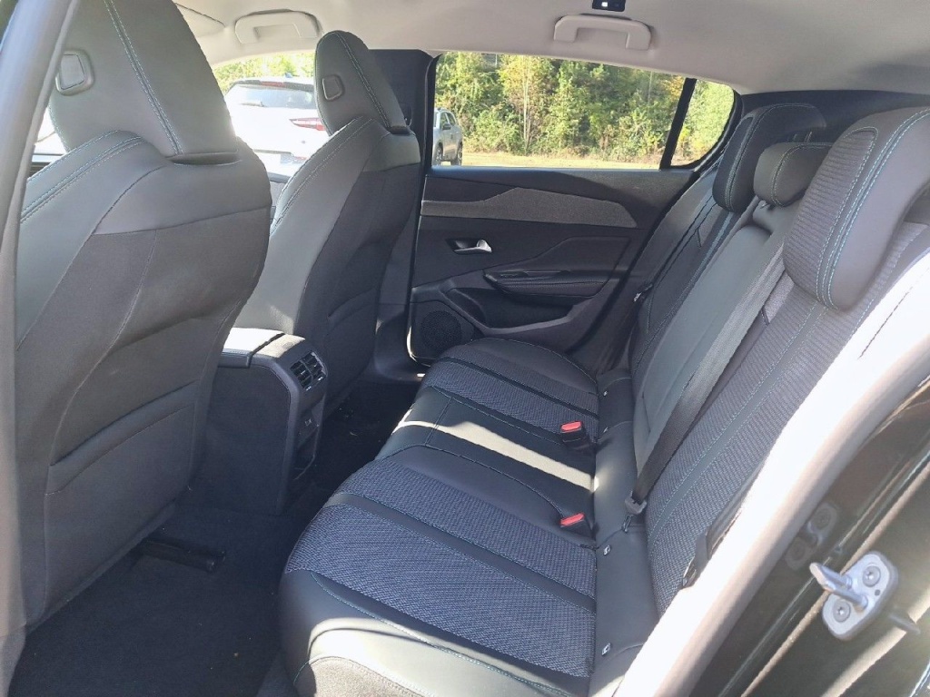 PEUGEOT 308 PHEV 180CH e-EAT8 ALLURE PACK - ref: 2-715005 - Photo 9
