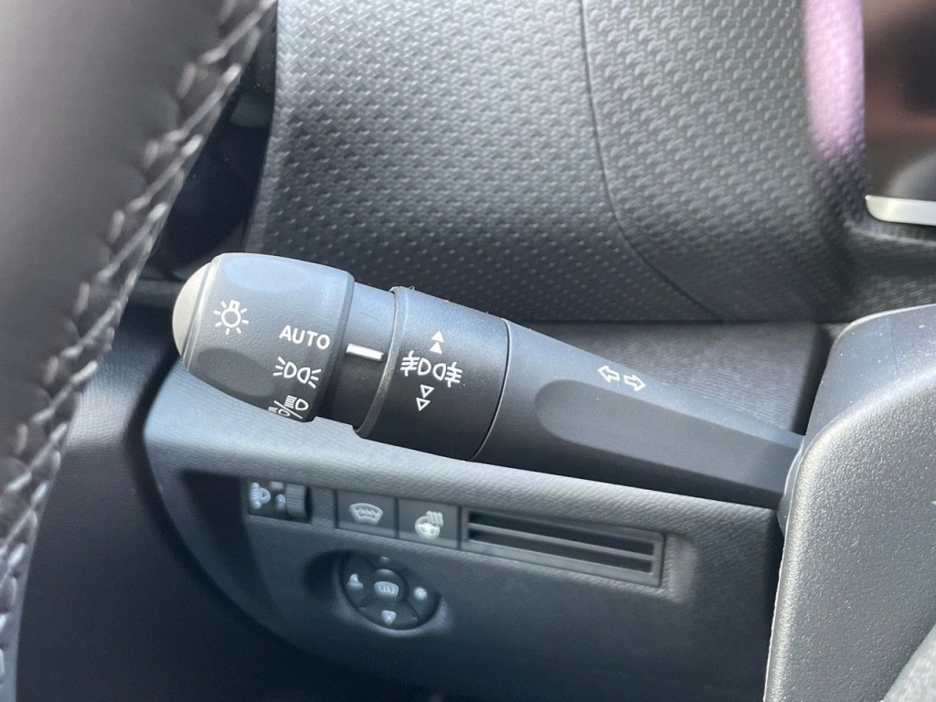 CITROEN C4 1.2 PURETECH 130CH S&S EAT8 MAX - ref: 2-723307 - Photo 11