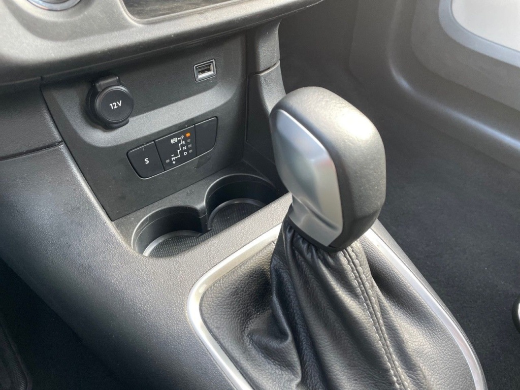 CITROEN C3 1.2 PURETECH 110CH EAT6 SHINE - ref: 2-730668 - Photo 6